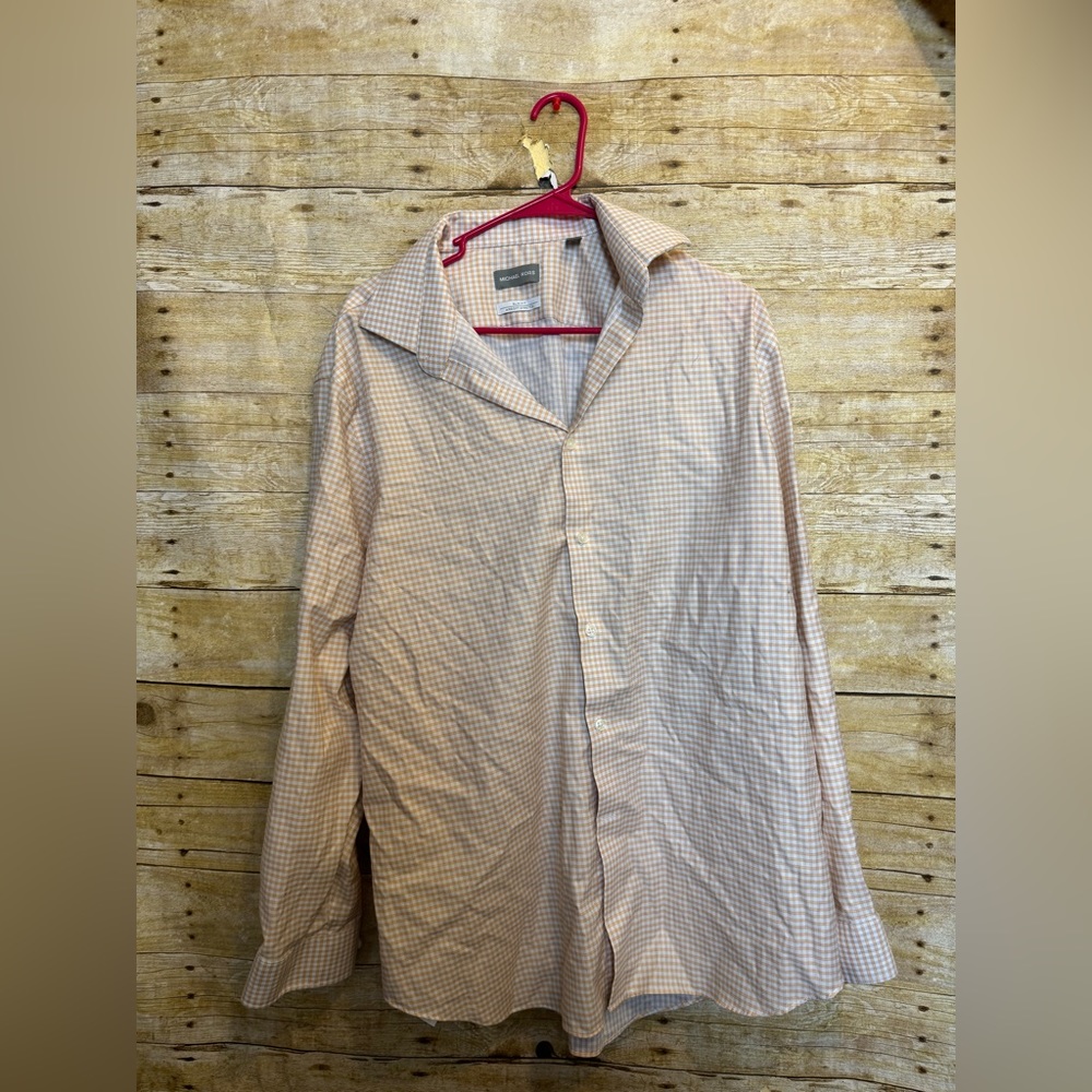 Men’s Michael kors shirt 🛍